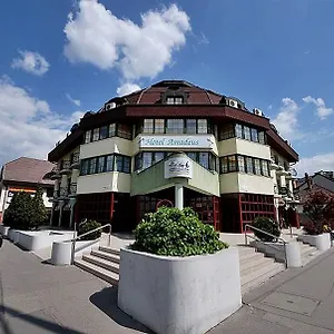 Hotel Amadeus, Budapesta