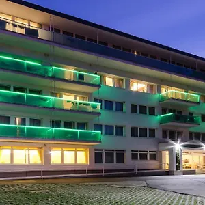 vizitați hotelul